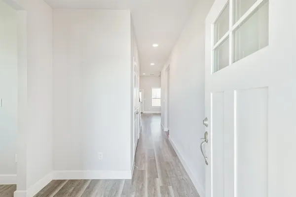 $2,395 | 13083 Clear View Drive, Willis, TX 77318