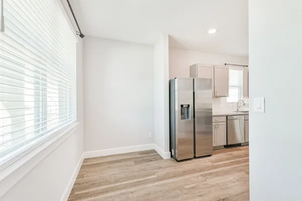 $2,395 | 13083 Clear View Drive, Willis, TX 77318