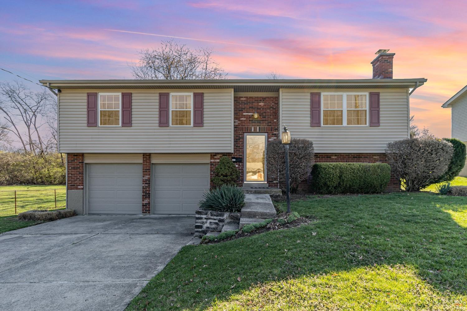 262 Anderson Ferry Road Cincinnati, OH 45238 - Photo 1 of 33
