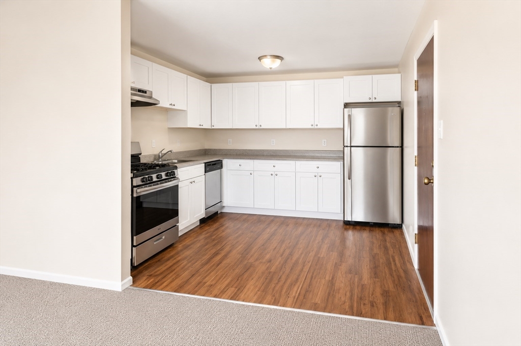361 Hildreth Street, Unit 24 Lowell, MA 01850 - Photo 3 of 9