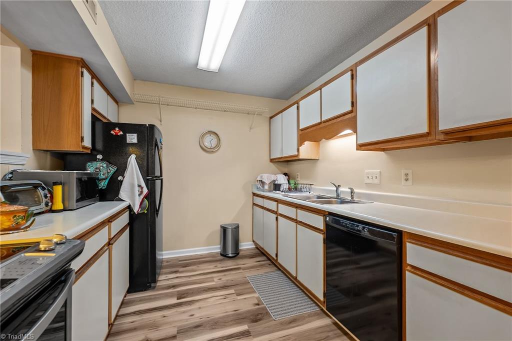 5523 Hornaday Road, Unit D Greensboro, NC 27409 - Photo 11 of 21