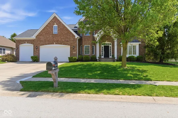 $650,000 | 14707 Melbourne Court, Westfield, IN 46074