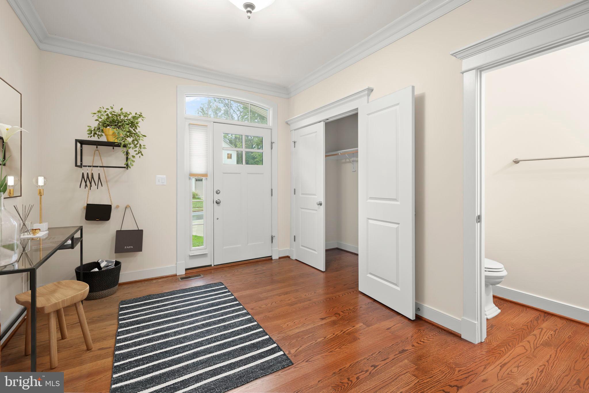 217 Pleasant Street Southwest Vienna, VA 22180 - Photo 31 of 80 Inviting entryway (virtually staged).