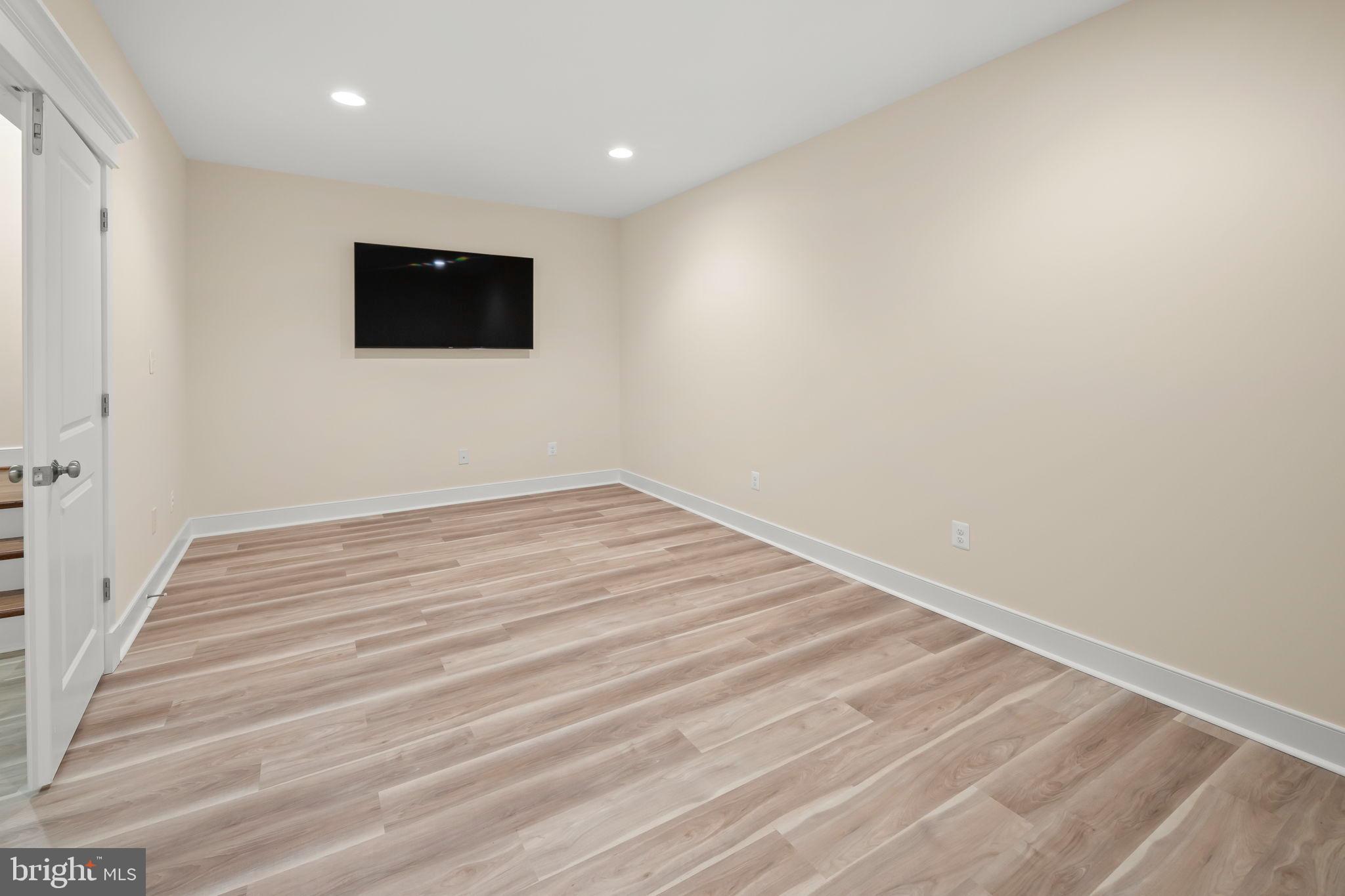 217 Pleasant Street Southwest Vienna, VA 22180 - Photo 69 of 80 Versatile space with modern finishes.
