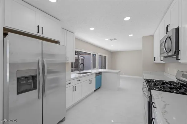 $3,200 | 2975 Boise Street, Las Vegas, NV 89121