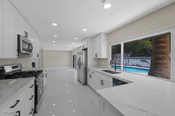 $3,200 | 2975 Boise Street, Las Vegas, NV 89121