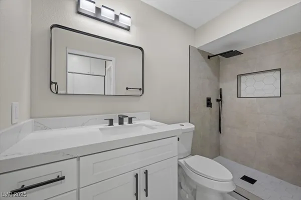 $3,200 | 2975 Boise Street, Las Vegas, NV 89121
