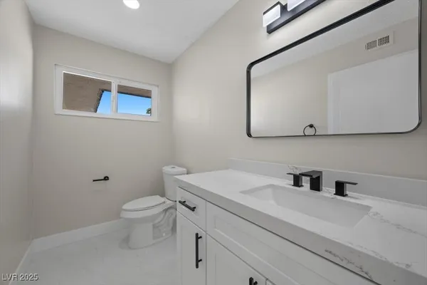 $3,200 | 2975 Boise Street, Las Vegas, NV 89121
