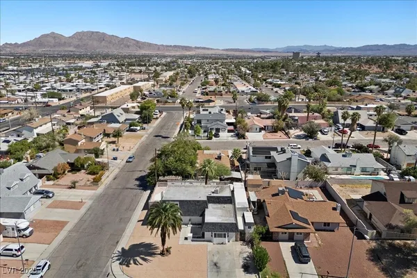 $3,200 | 2975 Boise Street, Las Vegas, NV 89121