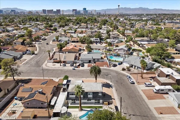 $3,200 | 2975 Boise Street, Las Vegas, NV 89121
