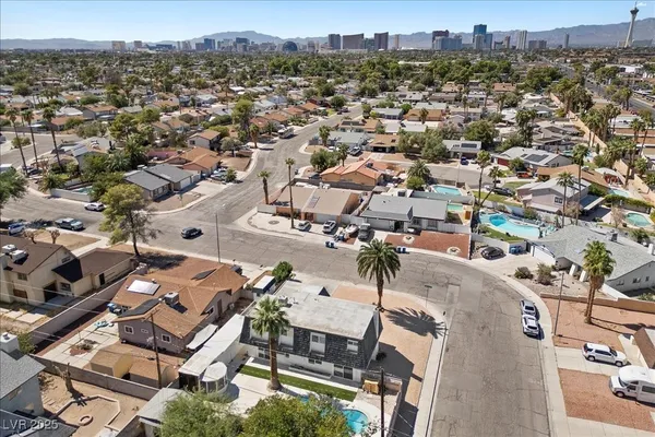 $3,200 | 2975 Boise Street, Las Vegas, NV 89121