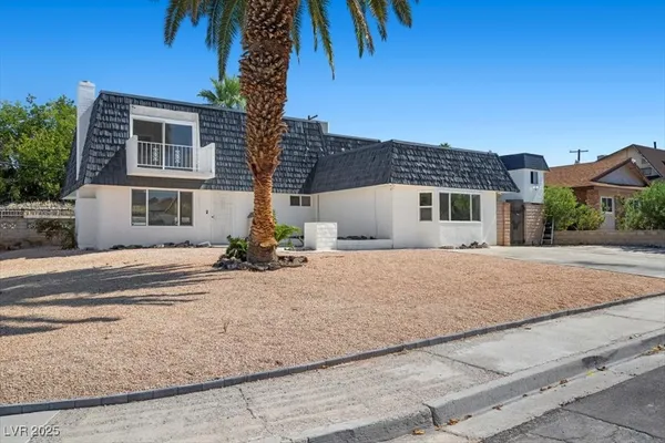 $3,200 | 2975 Boise Street, Las Vegas, NV 89121