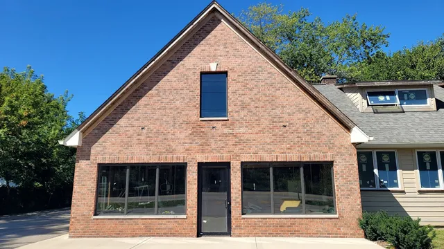 a view of house and tree