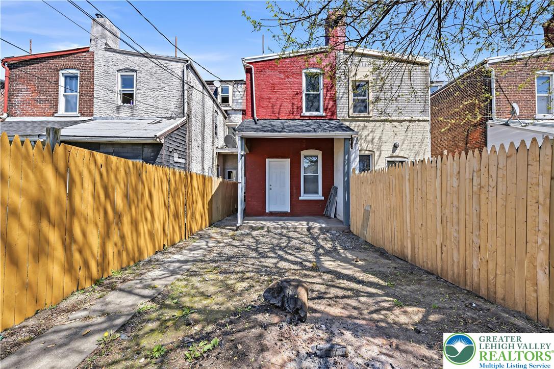 306 Ridge Avenue Allentown, PA 18102 - Photo 26 of 26