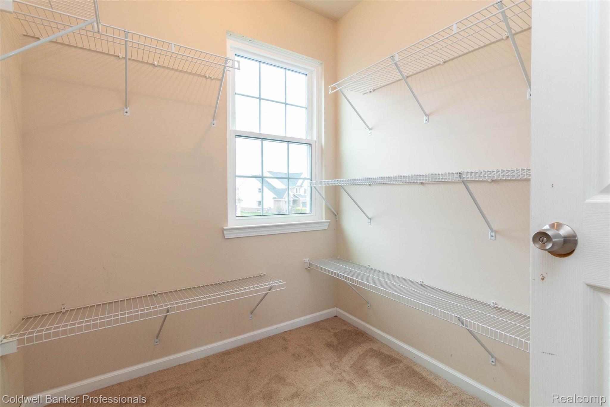 8263 Jeremy Road Belleville, MI 48111 - Photo 20 of 29 Primary closet
