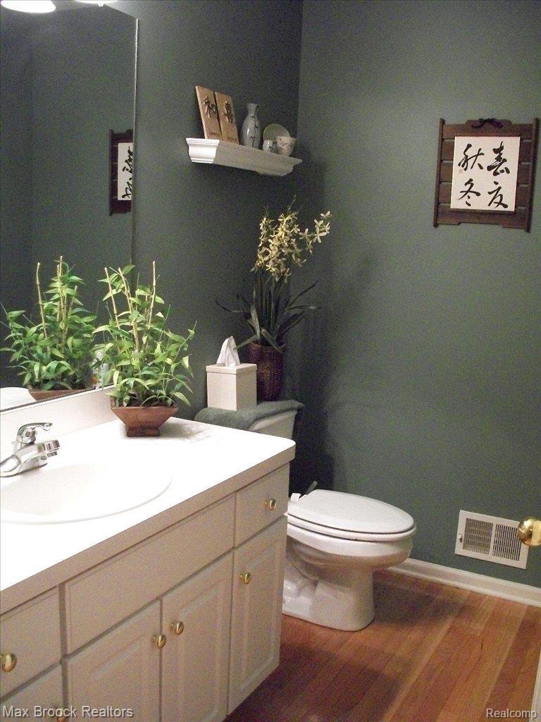 Powder_Room
