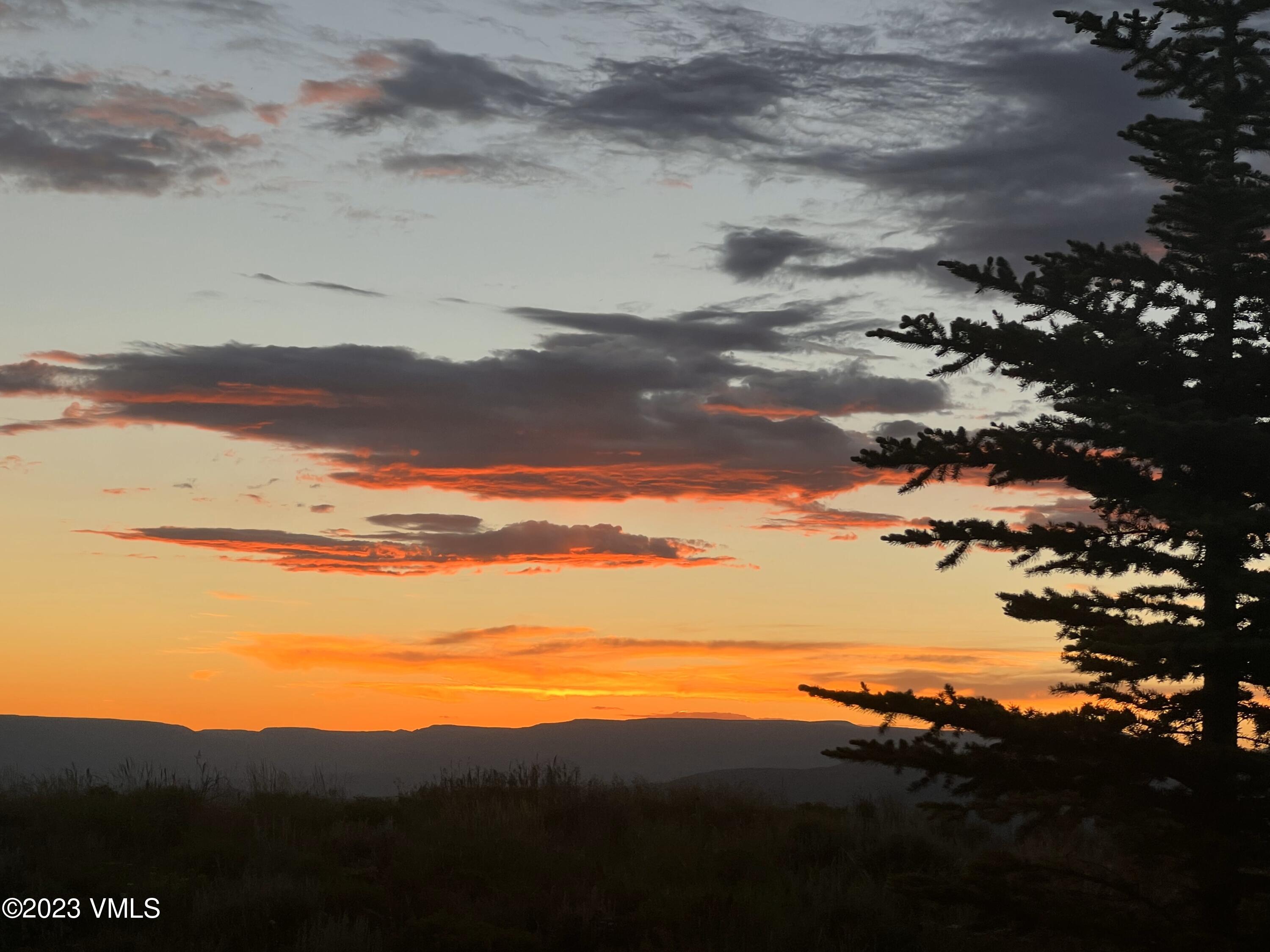 940 Summit Trail Edwards, CO 81632 - Photo 63 of 64 Summit Trail Red Sunset sky