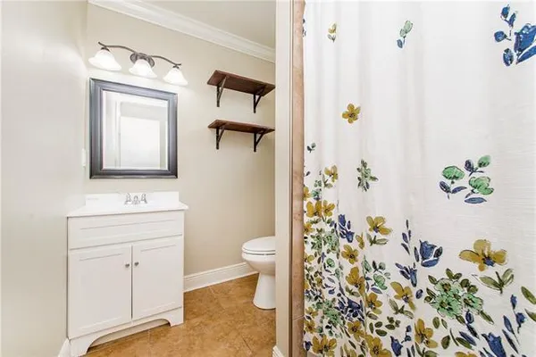 $1,825 | 2518 Delambert Street, Chalmette, LA 70043