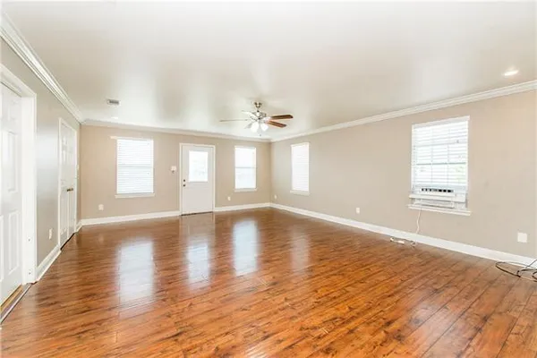$1,825 | 2518 Delambert Street, Chalmette, LA 70043