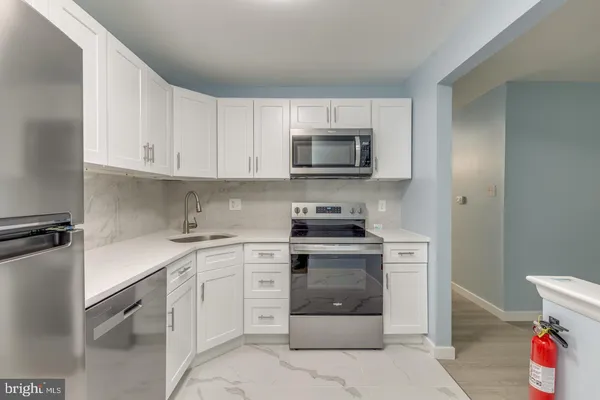 $2,450 | 1929 The Woods II, Cherry Hill, NJ 08003