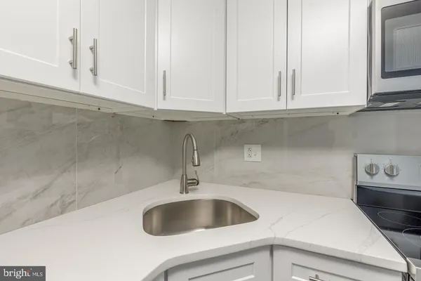 $2,450 | 1929 The Woods II, Cherry Hill, NJ 08003