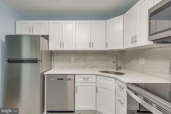 $2,450 | 1929 The Woods II, Cherry Hill, NJ 08003