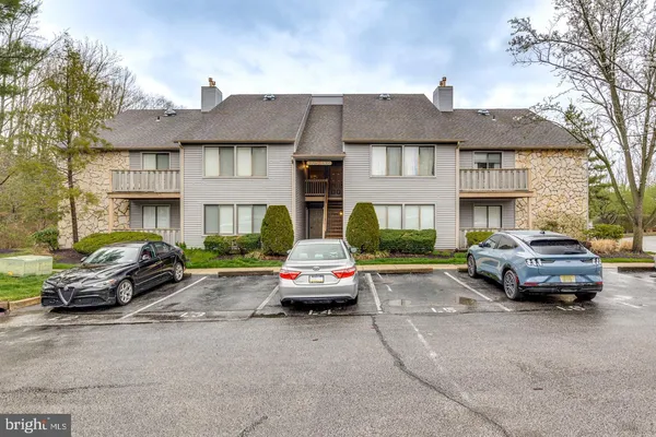 $2,450 | 1929 The Woods II, Cherry Hill, NJ 08003