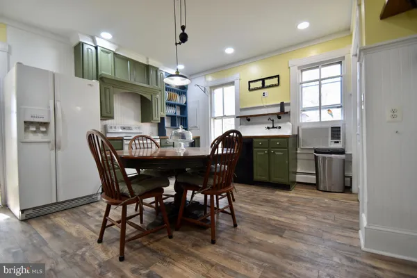 $200,000 | 115 Maple Avenue, Goldsboro, MD 21636