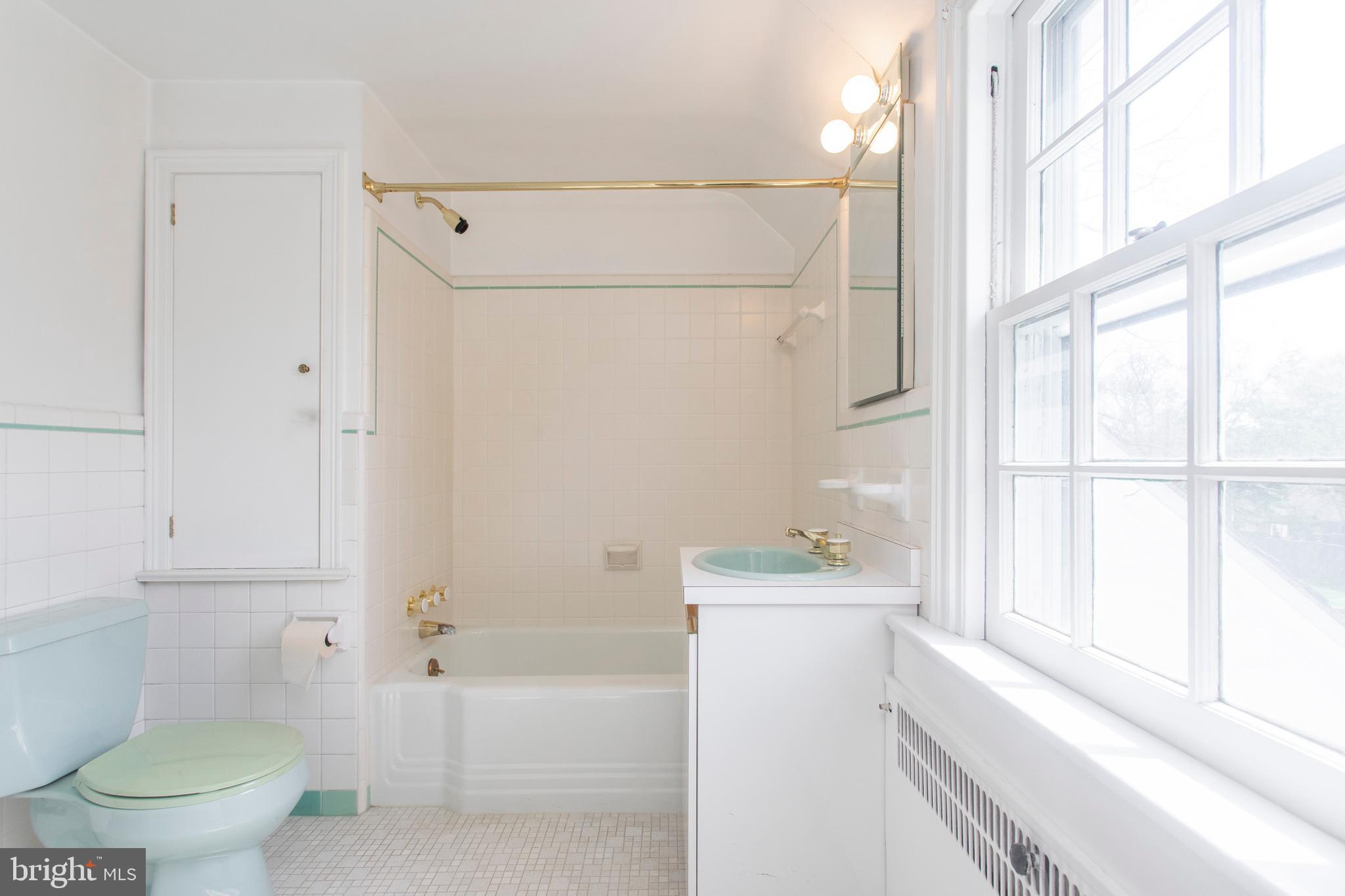 1310 Wyngate Road Wynnewood, PA 19096 - Photo 17 of 26 Gallery Image 17