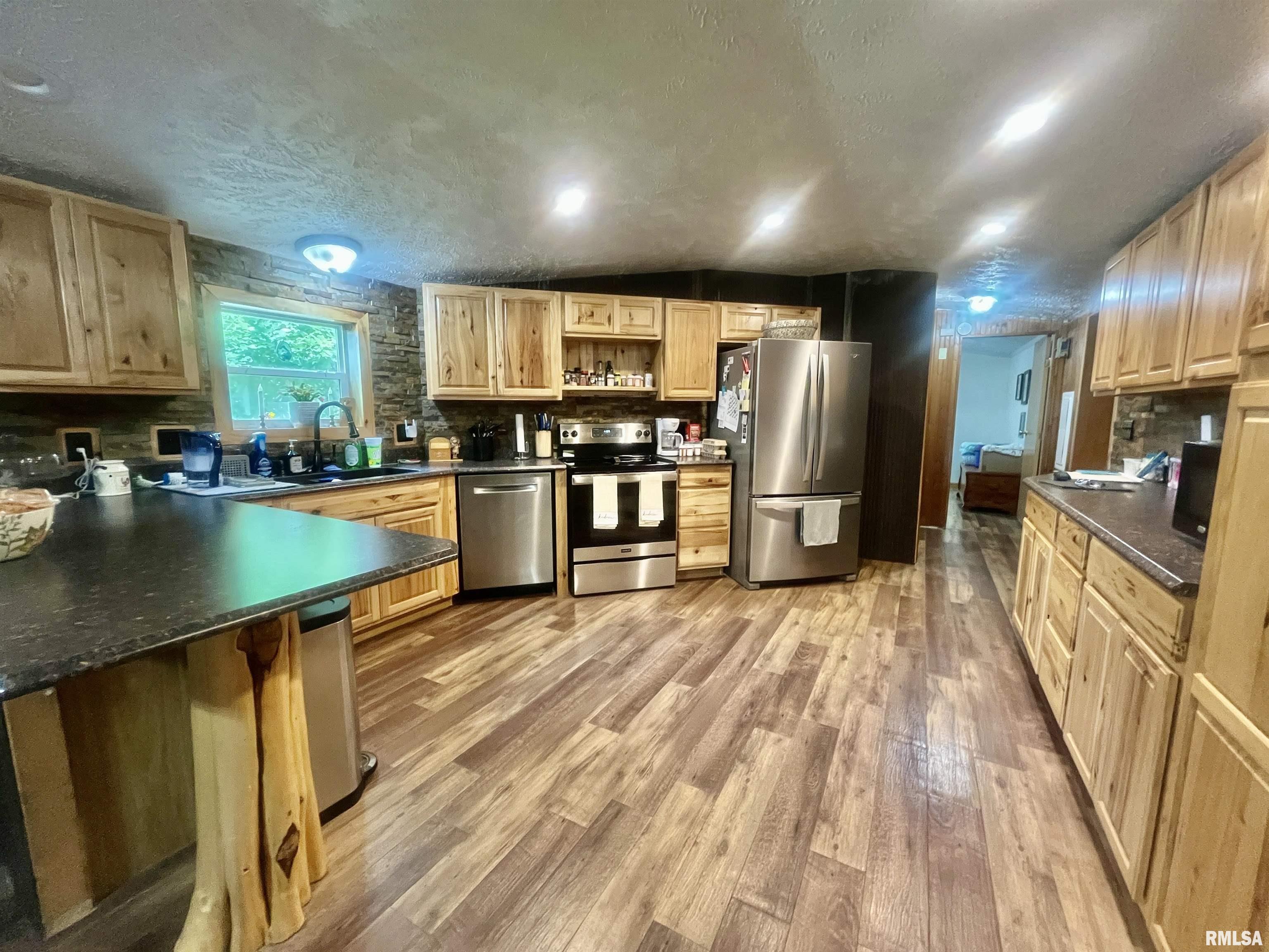 4155 Reevesville Road Grantsburg, IL 62943 - Photo 14 of 79 Gallery Image 14