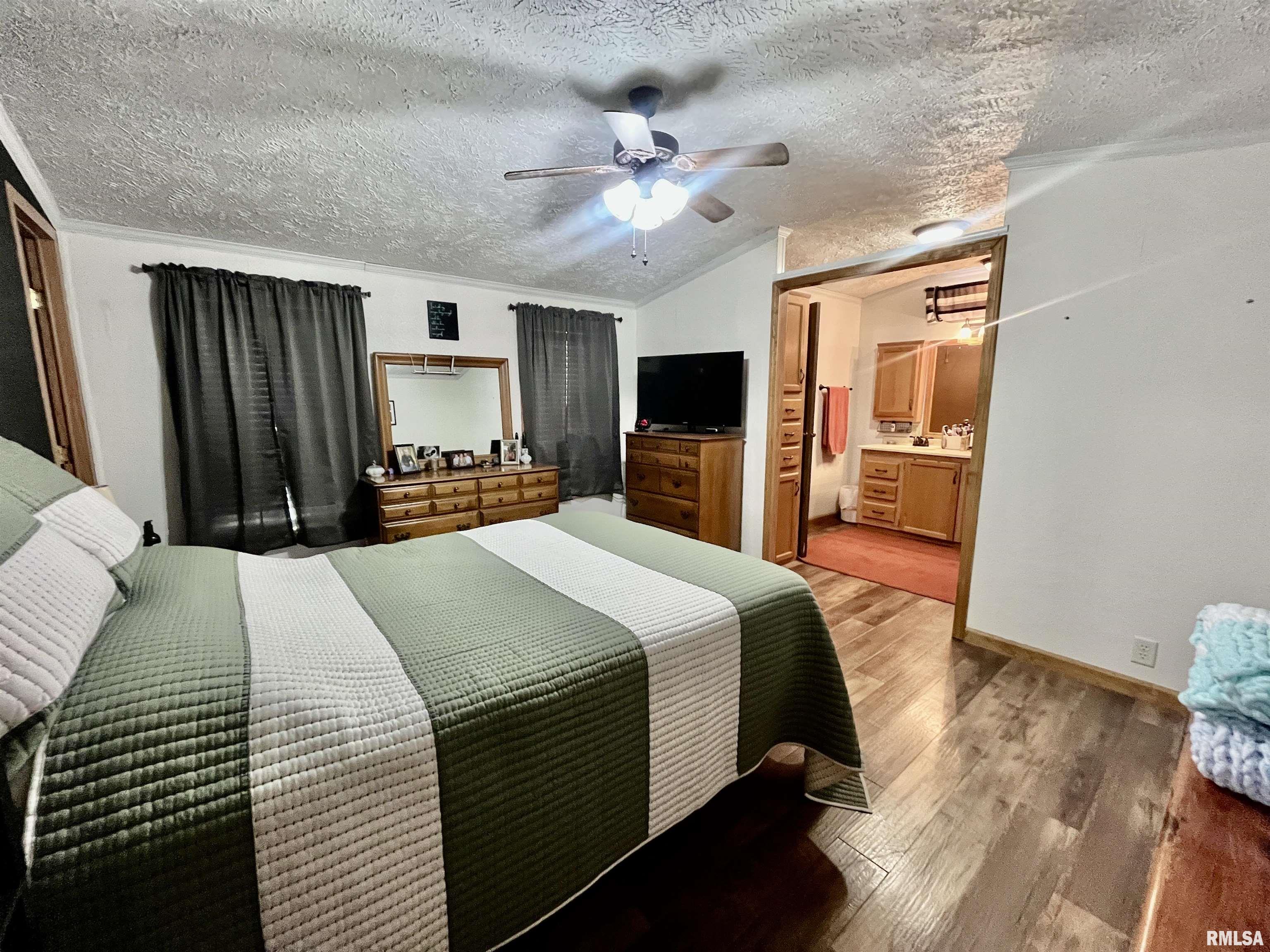 4155 Reevesville Road Grantsburg, IL 62943 - Photo 24 of 79 Gallery Image 24