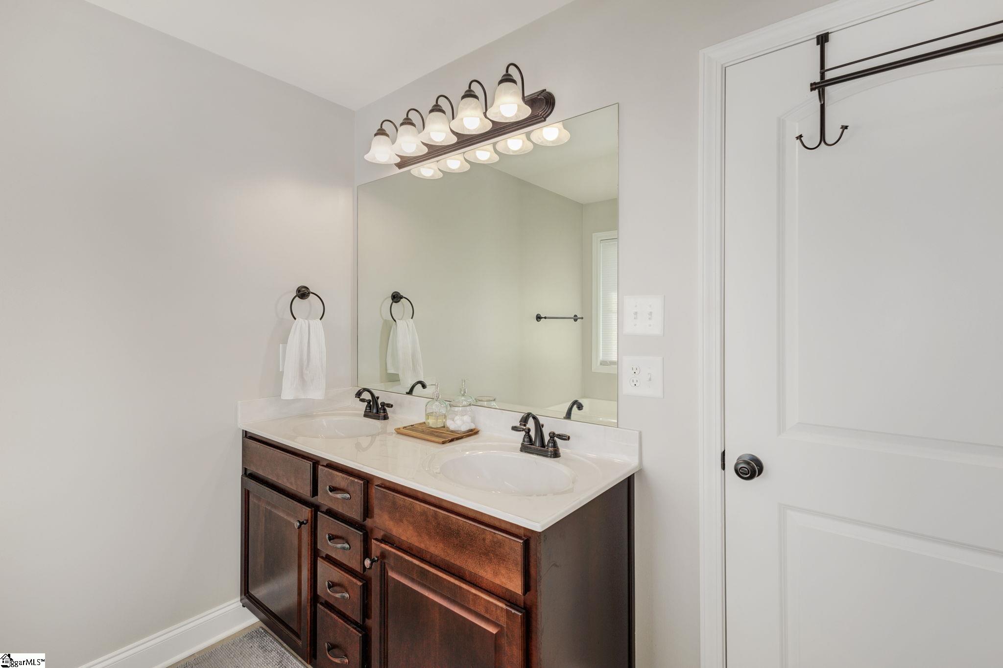 116 Pleasant Meadow Court Greer, SC 29651 - Photo 13 of 26