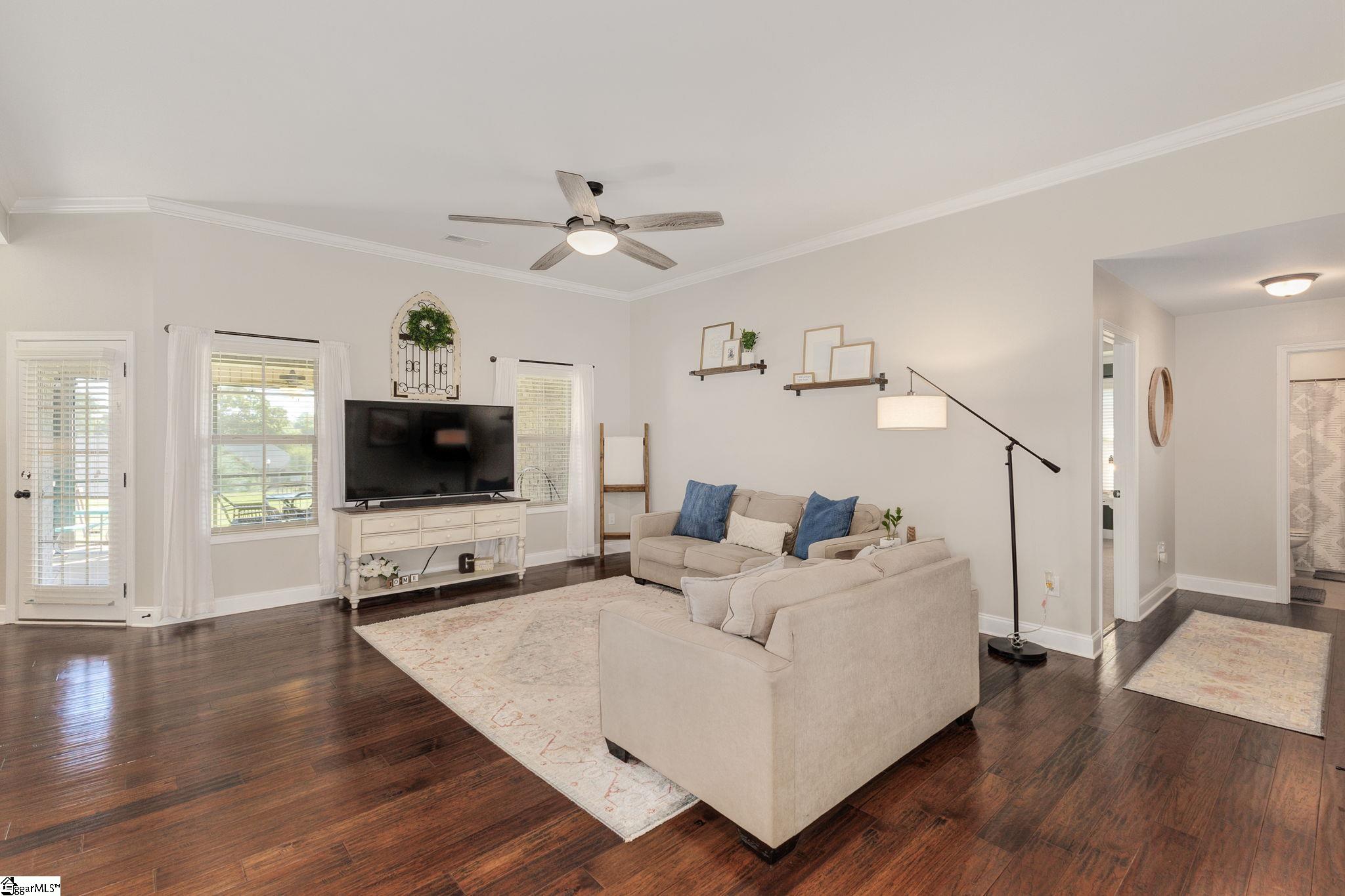 116 Pleasant Meadow Court Greer, SC 29651 - Photo 2 of 26