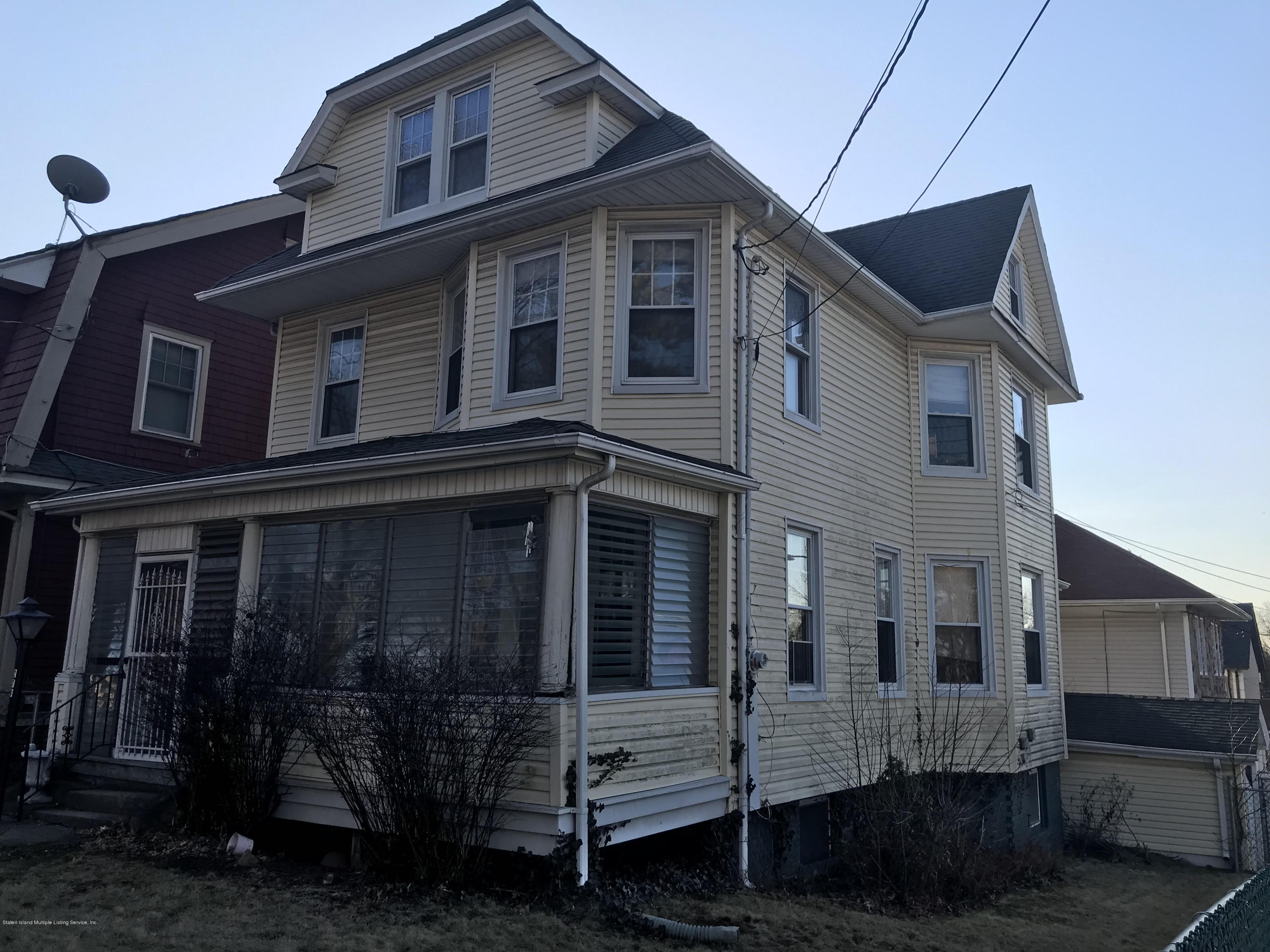 274 Manor Road Staten Island, NY 10314 - Photo 4 of 30 274 Manor Rd New 4