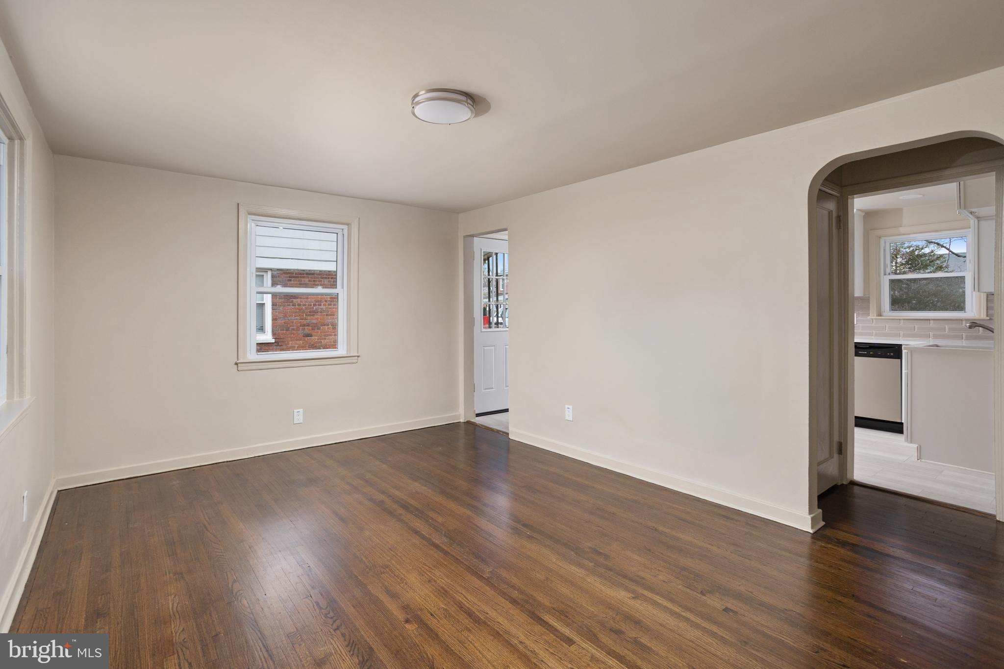 153 Reed Avenue Hamilton, NJ 08610 - Photo 7 of 28