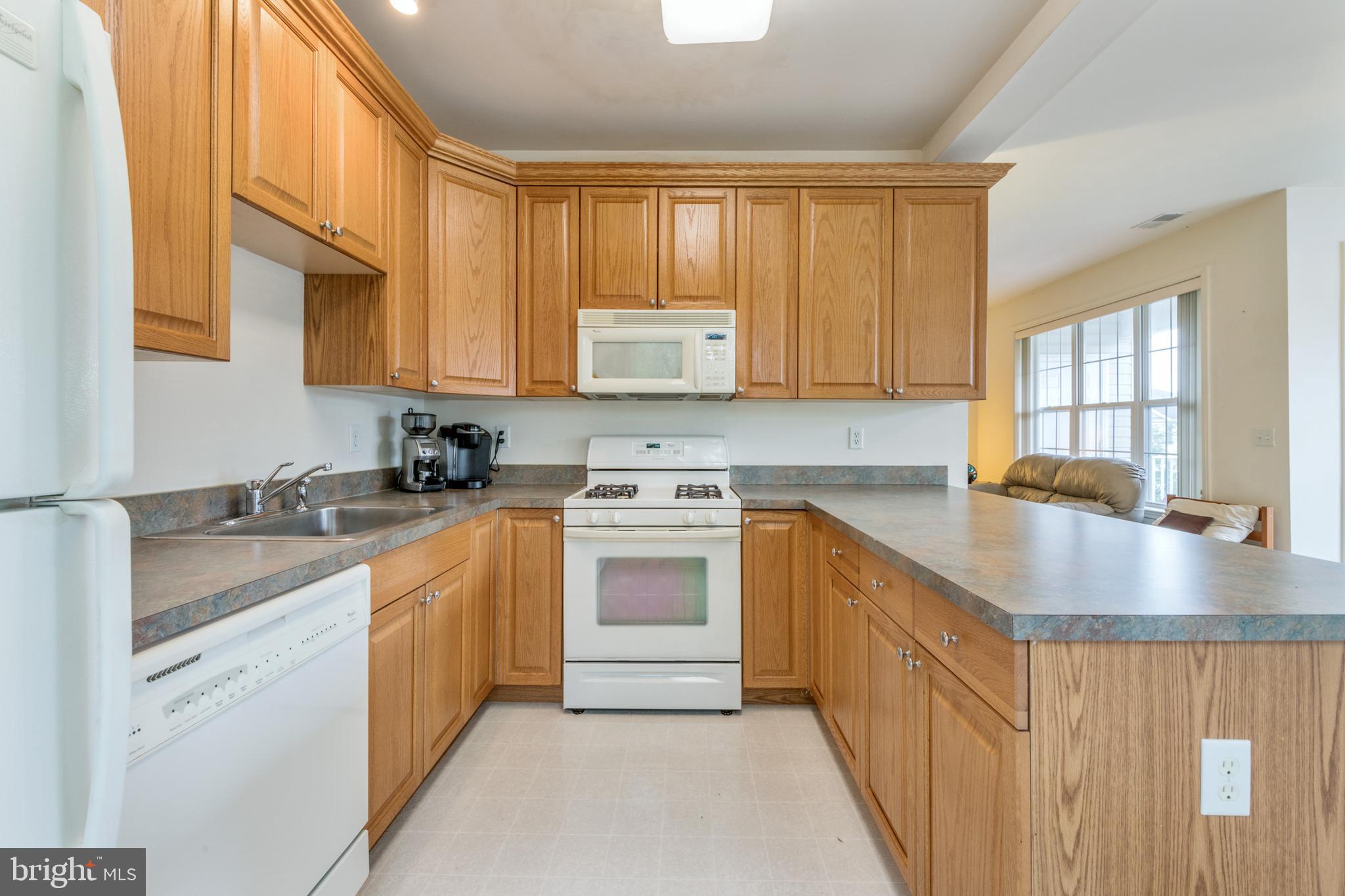 109 Kyle Way Ewing, NJ 08628 - Photo 14 of 24 Gallery Image 14