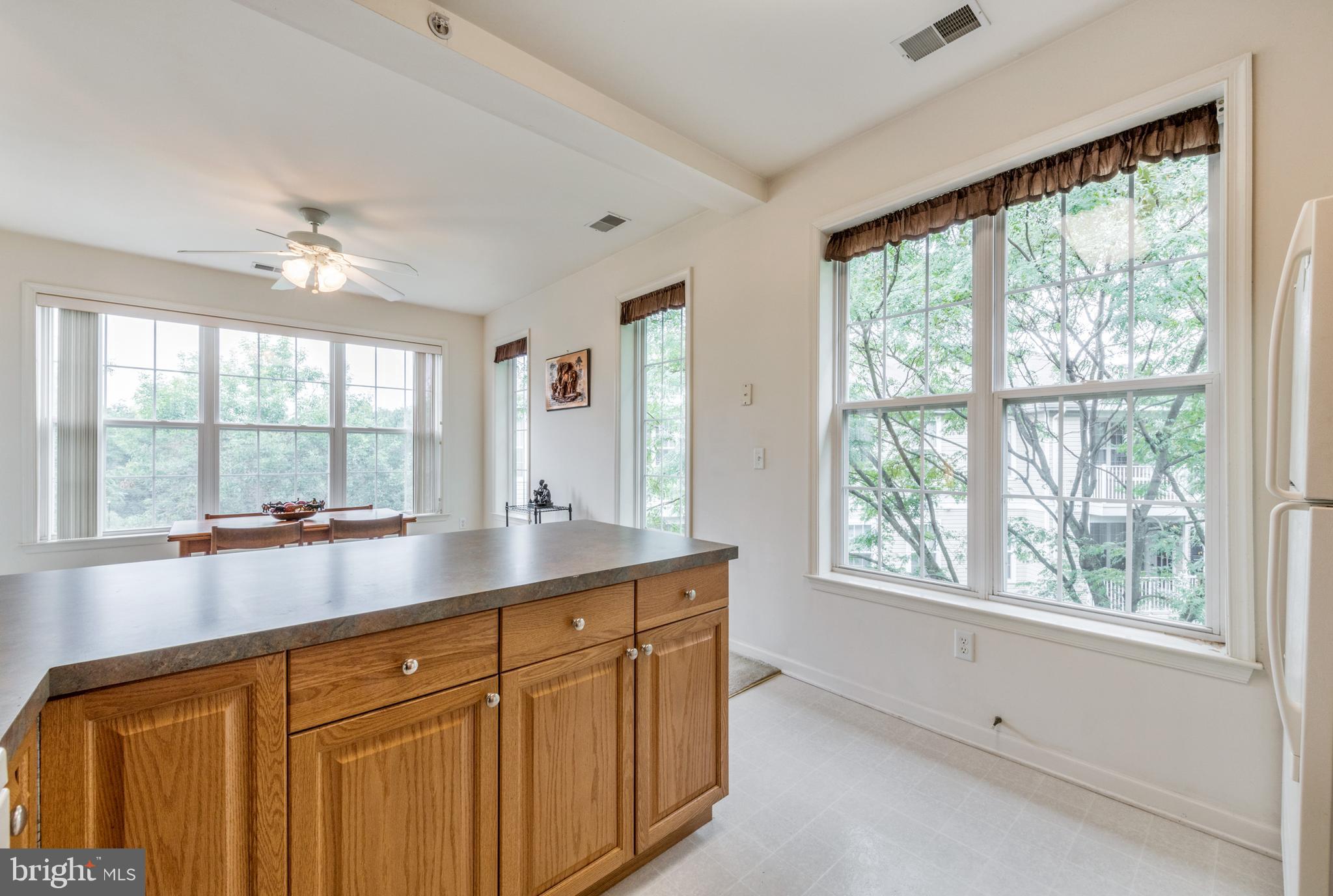 109 Kyle Way Ewing, NJ 08628 - Photo 15 of 24 Gallery Image 15