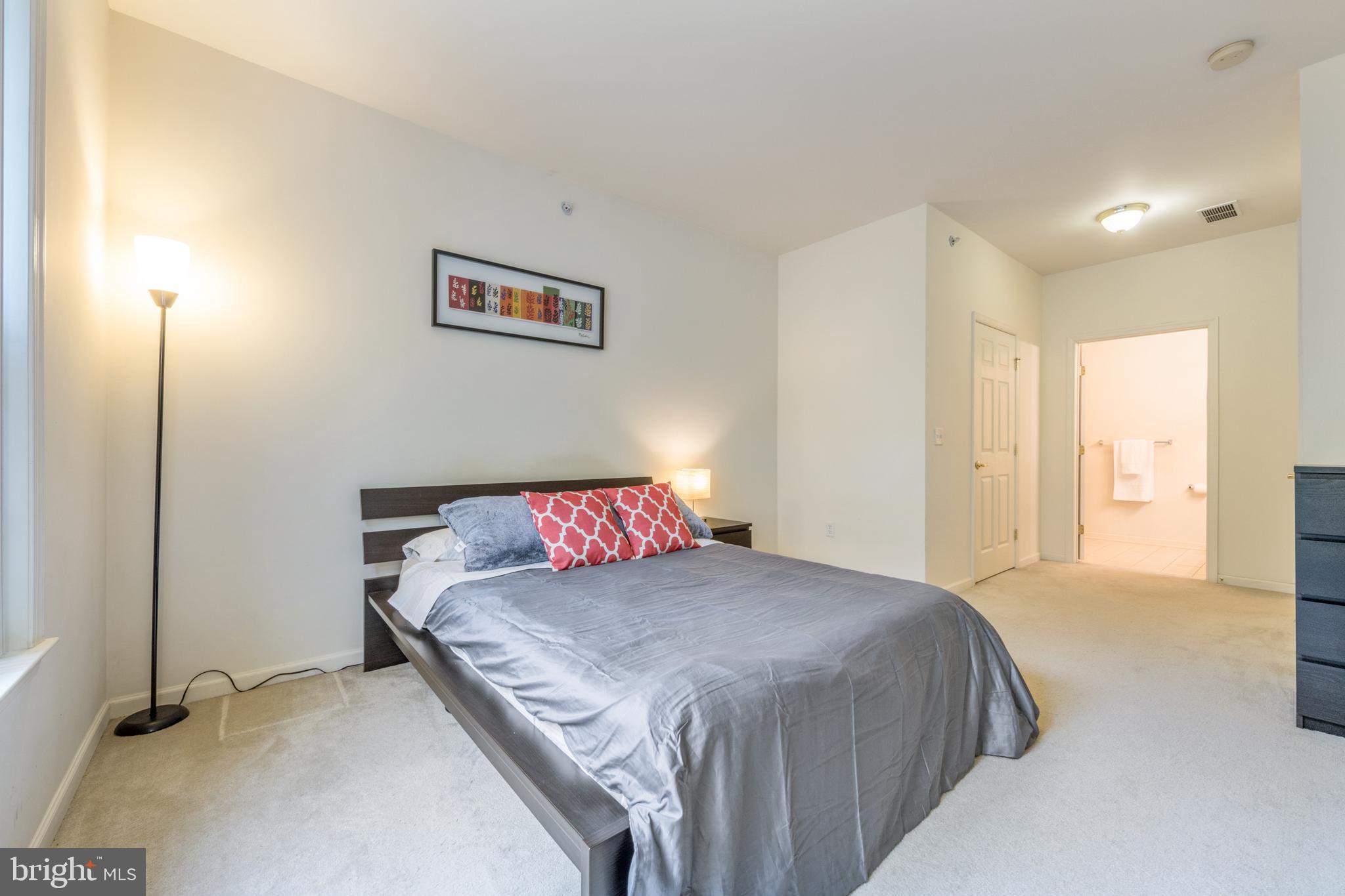 109 Kyle Way Ewing, NJ 08628 - Photo 20 of 24 Gallery Image 20