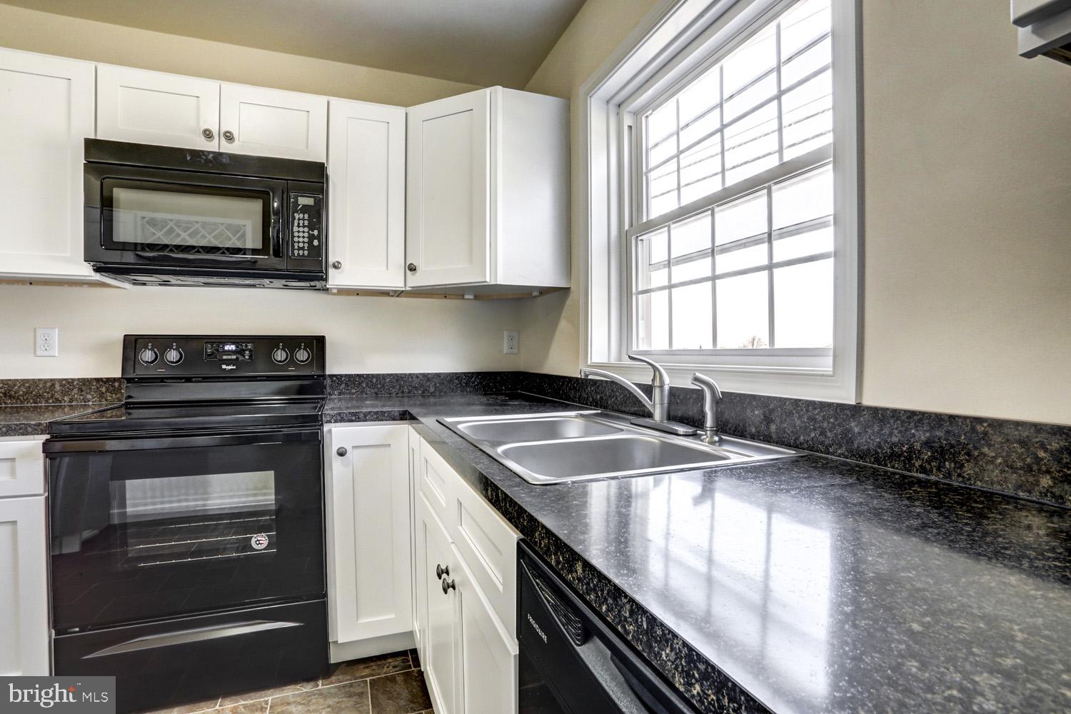 101 Rexmont Road Lebanon, PA 17042 - Photo 17 of 25 Gallery Image 17