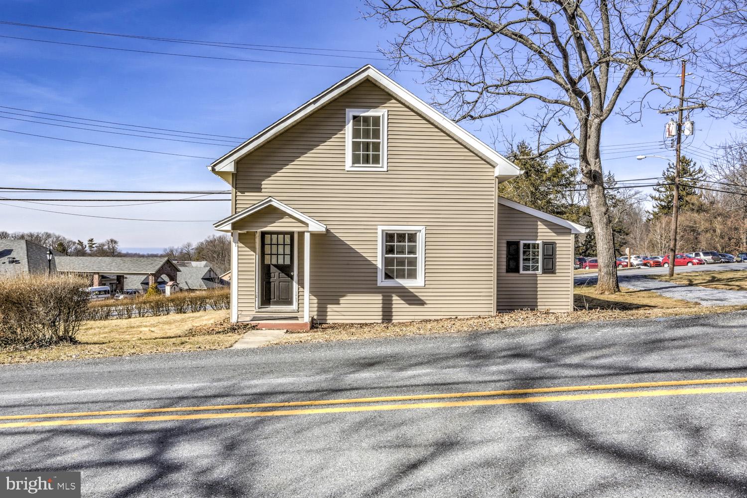 101 Rexmont Road Lebanon, PA 17042 - Photo 4 of 25 Gallery Image 4