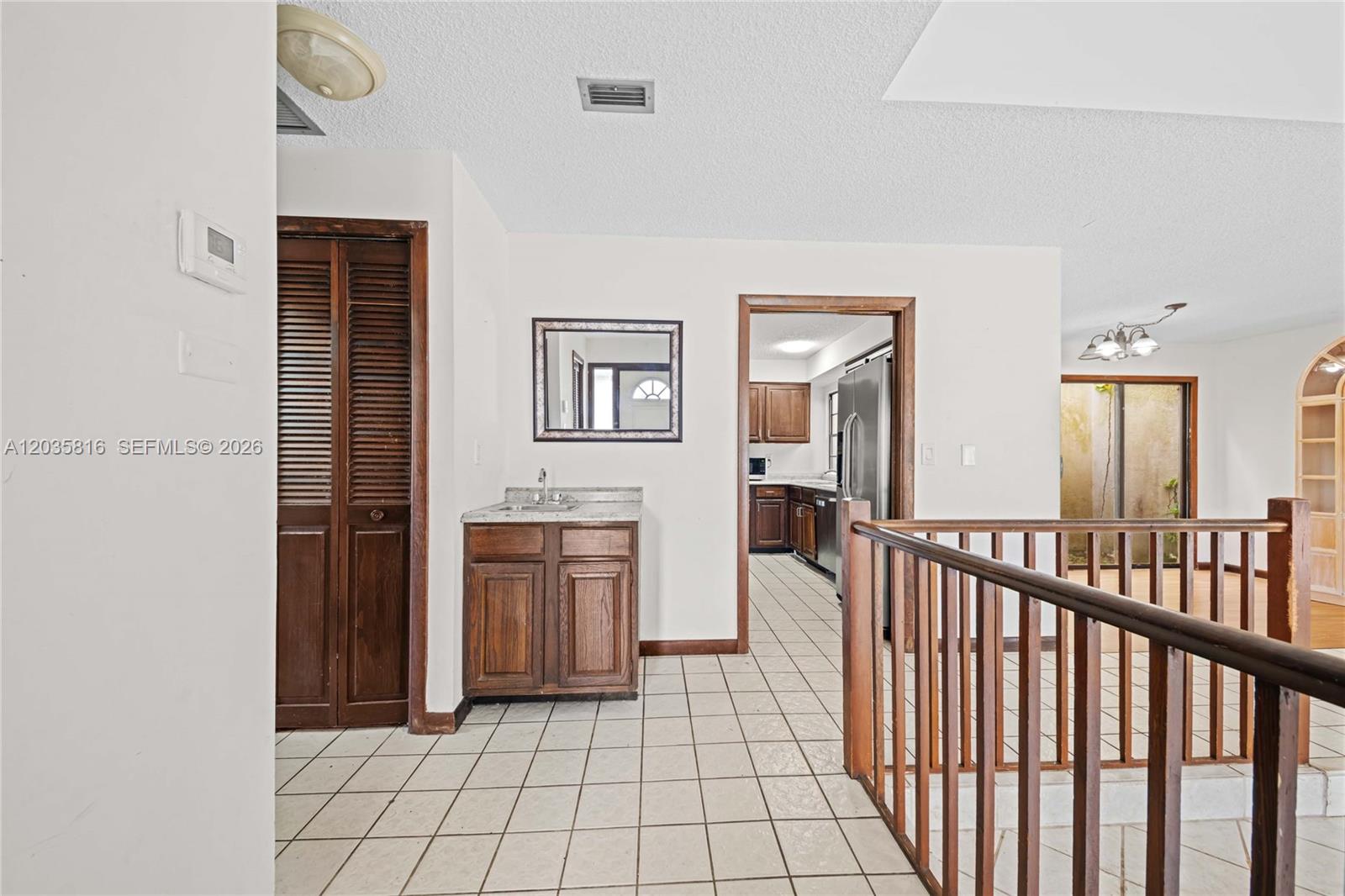 443 Northeast 38th Street Boca Raton, FL 33431 - Photo 11 of 38