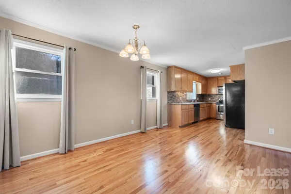 $1,900 | 313 Arrowood Street Southeast, Lenoir, NC 28645