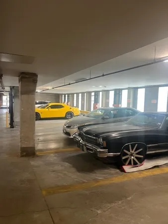 $75,000 | 300 Park Avenue, Unit 437, Calumet City, IL 60409