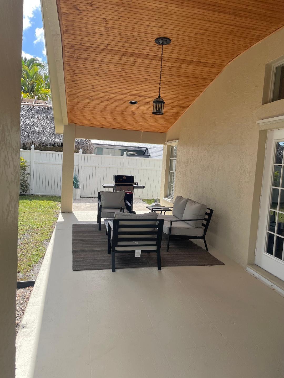 6270 Hollywood Street Jupiter, FL 33458 - Photo 15 of 21 Covered Patio