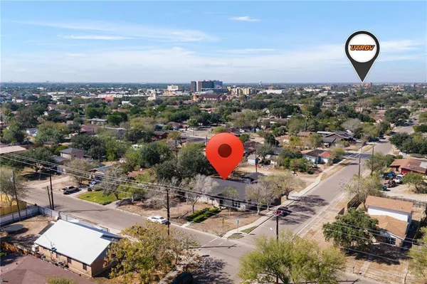 $2,000 | 523 North 19th Avenue, Edinburg, TX 78541