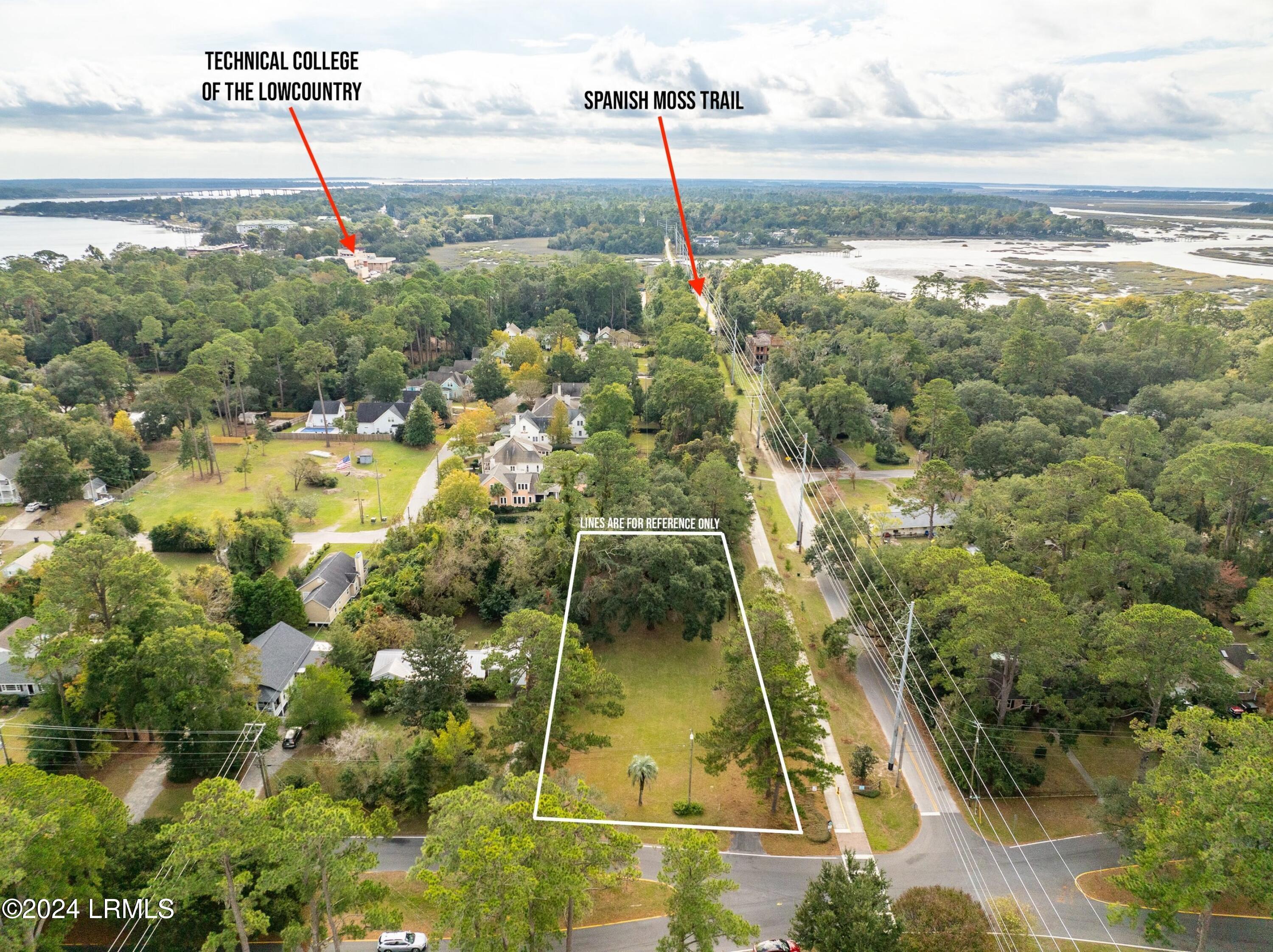 2422 Hermitage Road Beaufort, SC 29902 - Photo 4 of 27 DJI_0983-1.jpg-SMALL