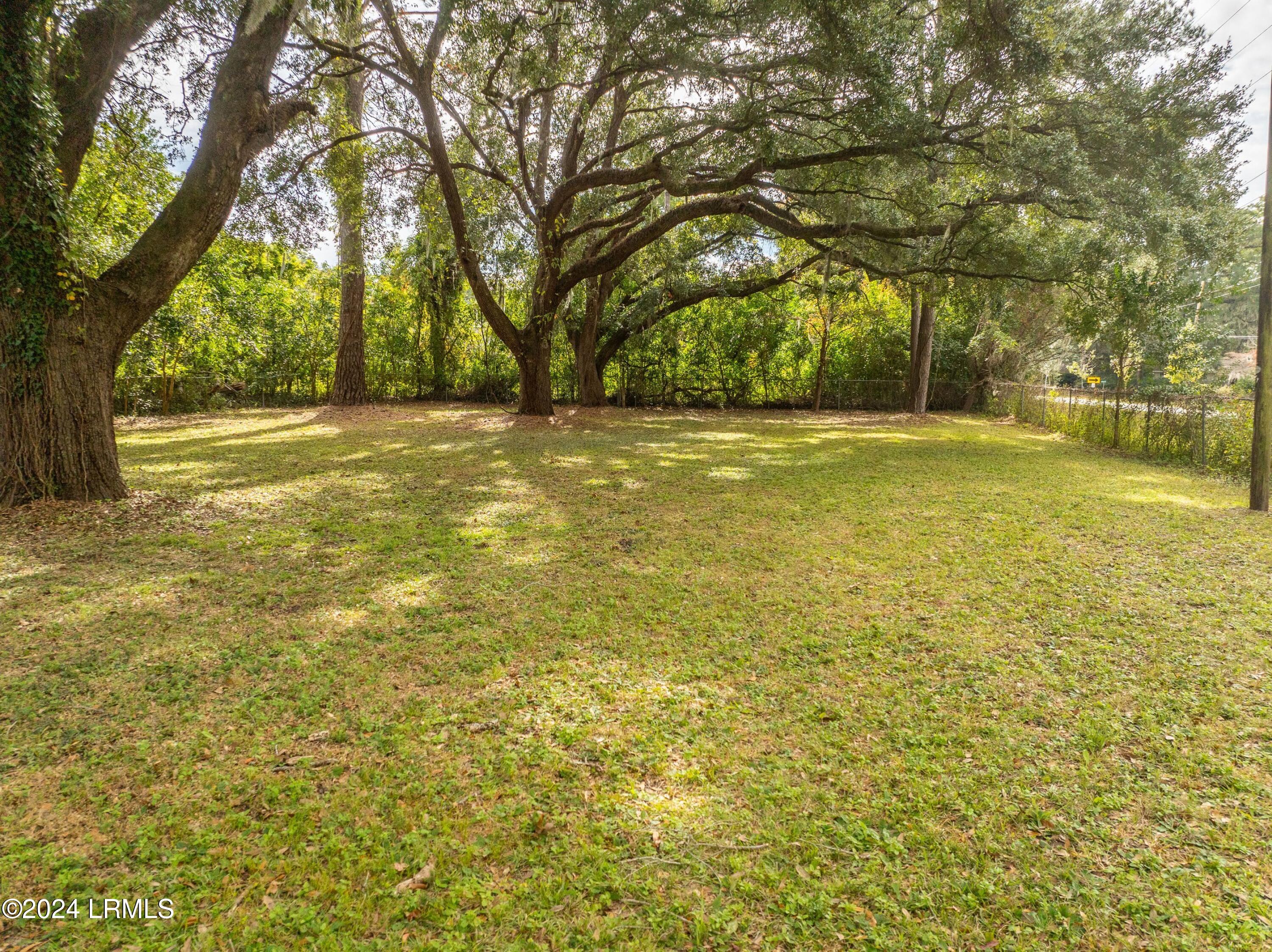 2422 Hermitage Road Beaufort, SC 29902 - Photo 7 of 27 DJI_0987-1.jpg-SMALL