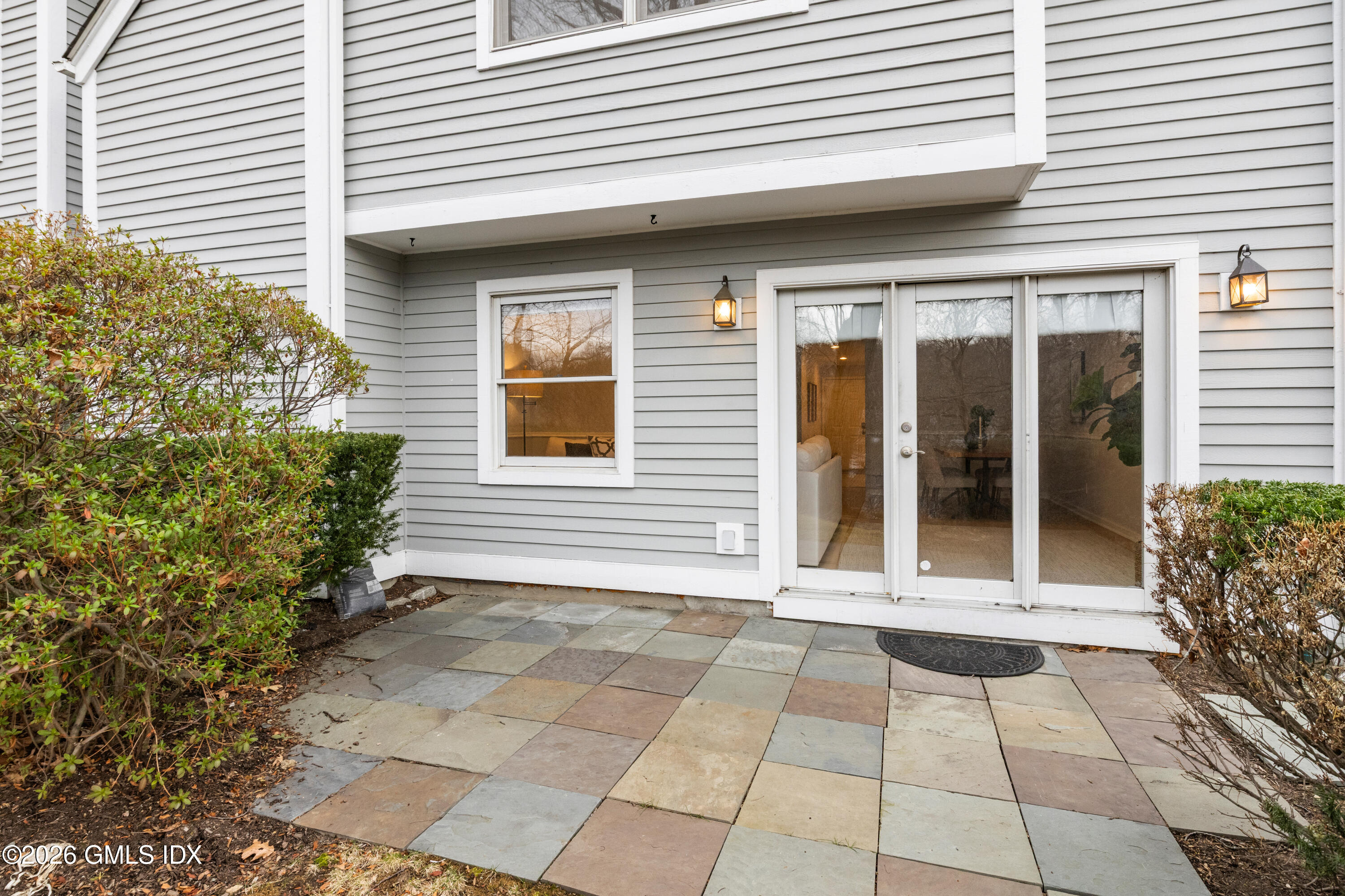 351 Pemberwick Road, Unit 505 Greenwich, CT 06831 - Photo 15 of 16 Back patio