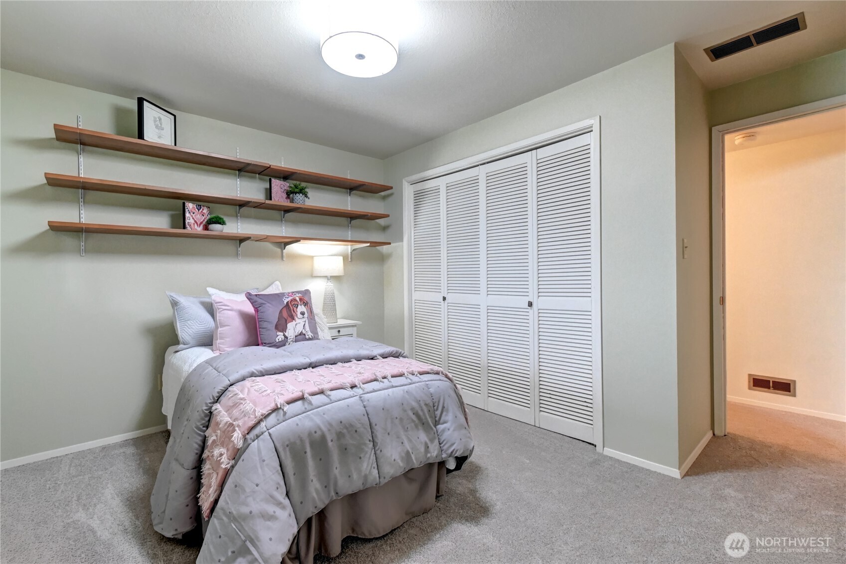 9425 Northeast 181st Lane Bothell, WA 98011 - Photo 20 of 38