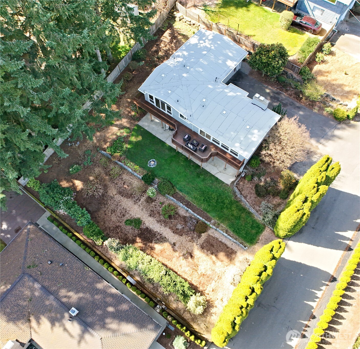 9425 Northeast 181st Lane Bothell, WA 98011 - Photo 29 of 38